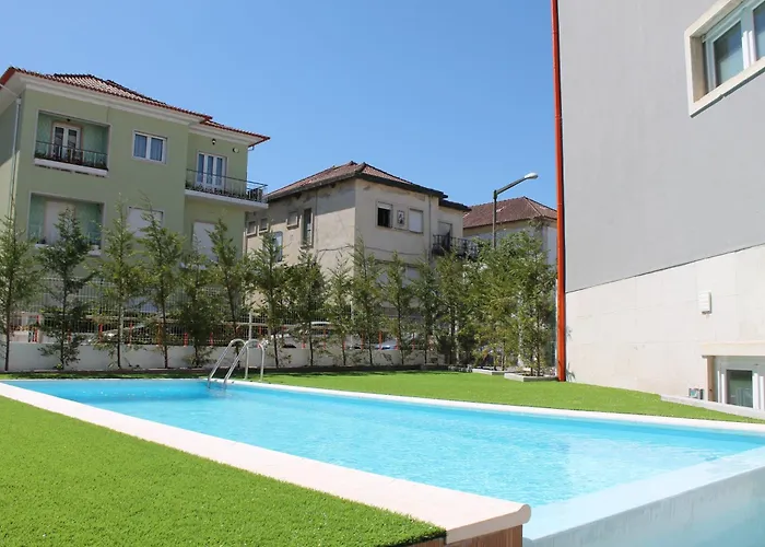 Studentville Academia 3*